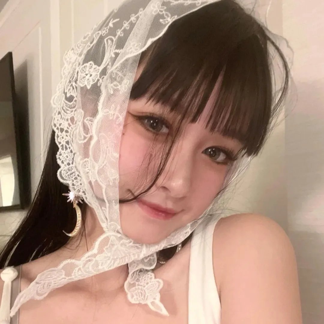 是樱草色 动态漫画 封面
